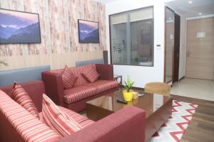 Posezení v ubytování Vivanta Chitwan Bharatpur