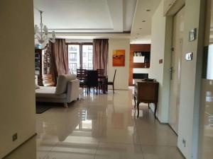Posezení v ubytování Nowoczesny Apartament 85m2 Muranów, Warszawa - Śródmieście