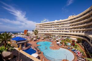 Swimmingpoolen hos eller tæt på Fabulous new 2 bedroom apartment in Costa Adeje