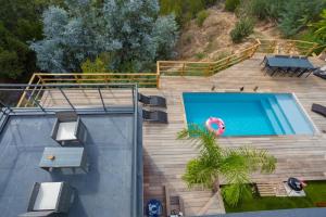 Majoituspaikan Villa modern Super-Cannes heated Pool, Parking, CLIM, 7 min to Cannes Beach uima-allas tai lähistöllä sijaitseva uima-allas
