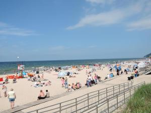 En strand ved eller i nærheten av leiligheten