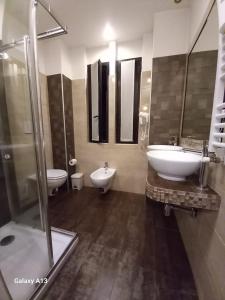 Kúpeľňa v ubytovaní Atmos Luxe Navigli