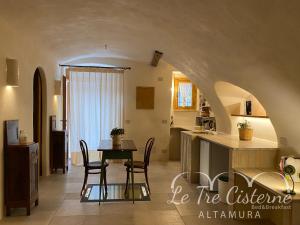 Kuchyň nebo kuchyňský kout v ubytování B&B Le Tre Cisterne Altamura - Matera