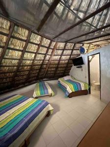 Fotografie z fotogalerie ubytování increible casa de campo con piscina y jacuzzi! v destinaci Támesis