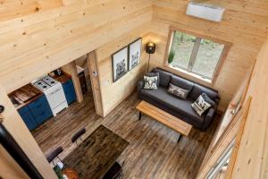 Gallery image of Thunderbird Ridge - Cabin 1 - Summit in Polebridge