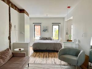 Gallery image of Deconstructed Loft in Greenpoint in Brooklyn