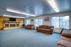 Χώρος καθιστικού στο Cozy Colorado Condo