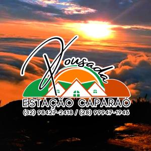 a sign for an esaaa carapa restaurant with the sunset in the background at estalagem águas do Caparaó in Caparaó Velho