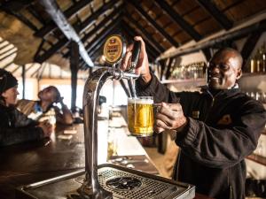 Afbeelding uit fotogalerij van Gondwana Canyon Village in Kanebis