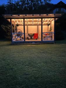Vonkajšia záhrada v ubytovaní SOKIL HOUSE