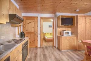 Kuchyň nebo kuchyňský kout v ubytování Haus Schönherr