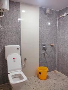 Koupelna v ubytování Hotel Sandhya