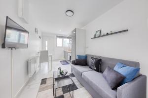 Χώρος καθιστικού στο Maison 4 chambres - 12 personnes - Parking Privé - Metro 7 - Rer B - +50 φωτογραφίες