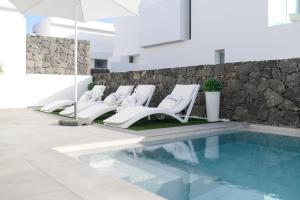Bazén v ubytování Villa Moada Ocean Breeze nebo v jeho okolí