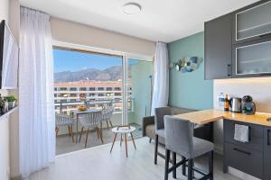 Nespecifikovaný výhled na hory nebo výhled na hory při pohledu z apartmánu