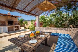 Balkón nebo terasa v ubytování Can Jon