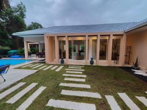 Fotografie z fotogalerie ubytování Villa Douce v destinaci Than Sadet Beach
