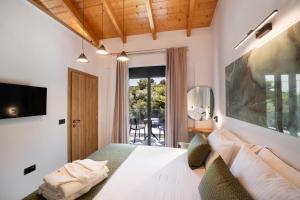 Postel nebo postele na pokoji v ubytování Solvio Boutique Hotel & Spa + 169 fotografií