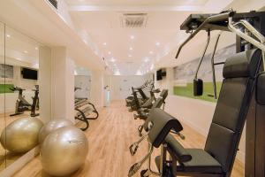 Fitness centrum a/nebo fitness zařízení v ubytování NH Collection Milano Touring