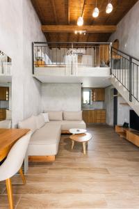 Ruang duduk di Kallithea Village hotel
