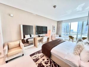 Fotografie z fotogalerie ubytování NEW! Stunning Studio with Canal View Business Bay v Dubaji
