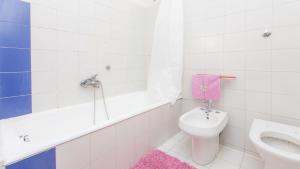 A bathroom at Rental in Rome Santini apartment