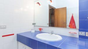 A bathroom at Rental in Rome Santini apartment