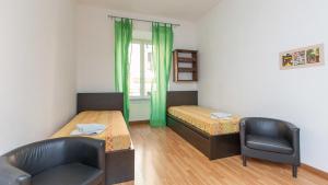 A bed or beds in a room at Rental in Rome Santini apartment