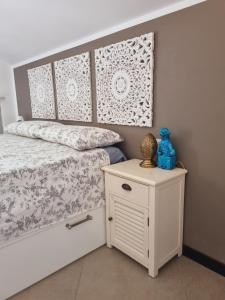 Postel nebo postele na pokoji v ubytování -Le Carillon- Jacuzzi Suite Privé close to Bergamo