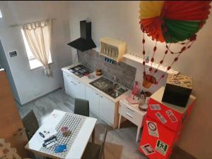 Et tv og/eller underholdning på Ally's house