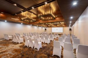 Konferenční prostory v ubytování Kayumas Seminyak Resort + 37 fotografií