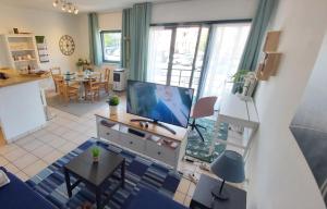 Posezení v ubytování LLN lodge + 25 fotografií