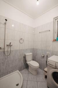 O baie la Edlira Apartment