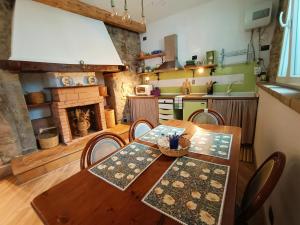 Photo de la galerie de l'établissement casa Virginia nel borgo, à Lierna