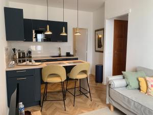 Cucina o angolo cottura di Lumineux 2 pièces Vieil Antibes