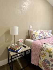 Gallery image of The Cherry Blossom in Sanford