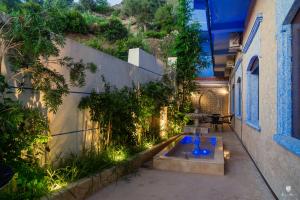Aed väljaspool majutusasutust Hotel Jibal Chaouen