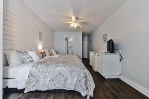 Gallery image of Coastal Life 206 - A 2Nd Floor Studio With 2 Single Beds in New Smyrna Beach
