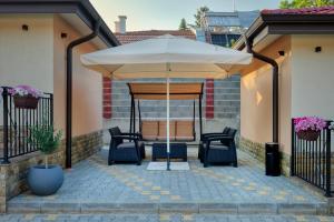 Patio nebo venkovní prostory v ubytování Комплекс Колонада
