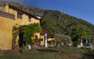 Nespecifikovaný výhled na hory nebo výhled na hory při pohledu z bed and breakfast