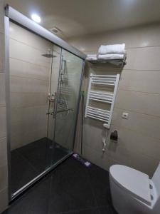 Gallery image of Dream Apartment In Chakvi Land with Sea City and Mountain view in Batumi +7 photos