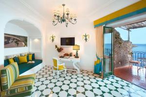 TV o dispositivi per l'intrattenimento presso Il San Pietro di Positano