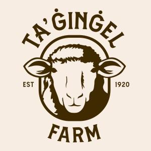 um emblema de ovelha com o texto la gine farm em Ta' Gingel Farm Agriturisim B&B. Malta em St. Paul's Bay
