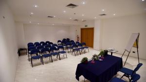The business area and/or conference room at Classic Hotel Tulipano