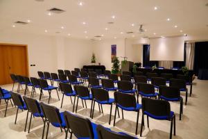 The business area and/or conference room at Classic Hotel Tulipano