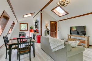 Billede fra billedgalleriet på 1 Mi to River Pet-Friendly Studio in Milanville! i Milanville + 16 billeder