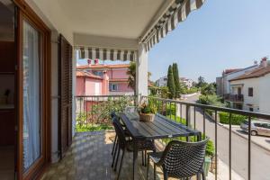Balkón alebo terasa v ubytovaní Apartments with WiFi Rovinj - 7144