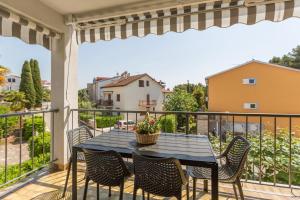 Balkón alebo terasa v ubytovaní Apartments with WiFi Rovinj - 7144