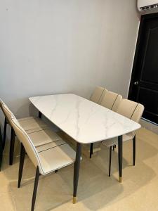 Ein Sitzbereich in der Unterkunft Welcome You to Vung Tau 2 bedroon with Nice Sea View