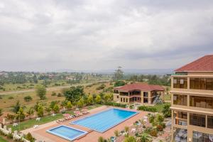 Πισίνα στο ή κοντά στο Las Vegas Garden Hotel Mbarara